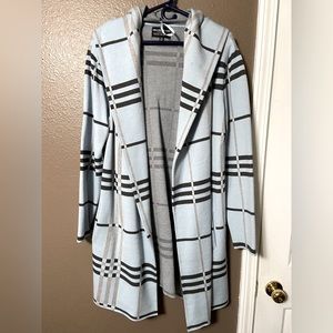 Frank Lyman blue and gray hooded sweater coat